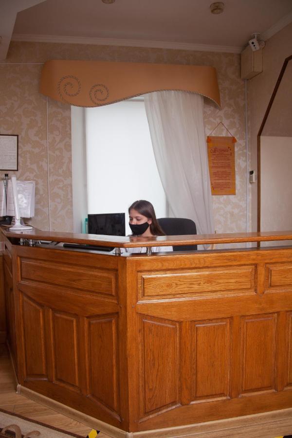 Piligrim 1 Hotel Николайев Екстериор снимка