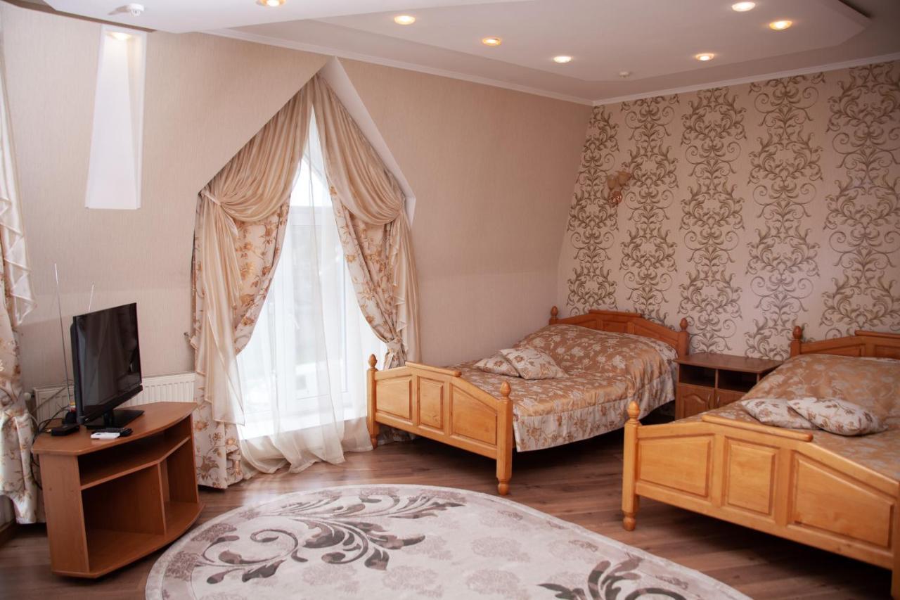 Piligrim 1 Hotel Николайев Екстериор снимка