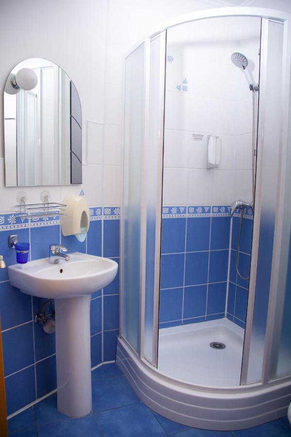 Piligrim 1 Hotel Николайев Екстериор снимка