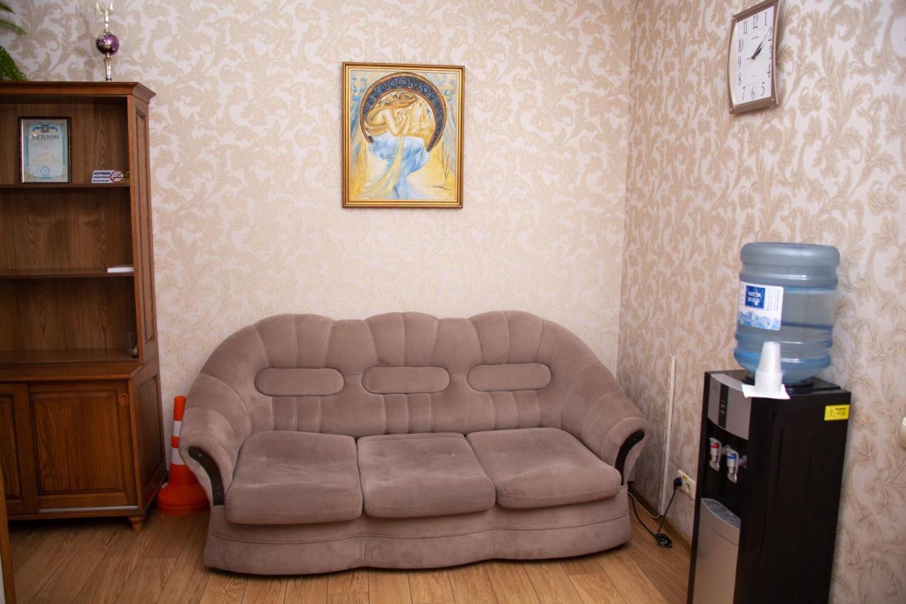 Piligrim 1 Hotel Николайев Екстериор снимка