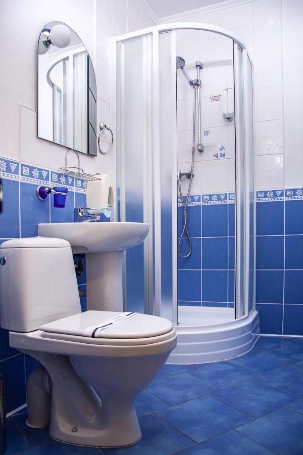 Piligrim 1 Hotel Николайев Екстериор снимка