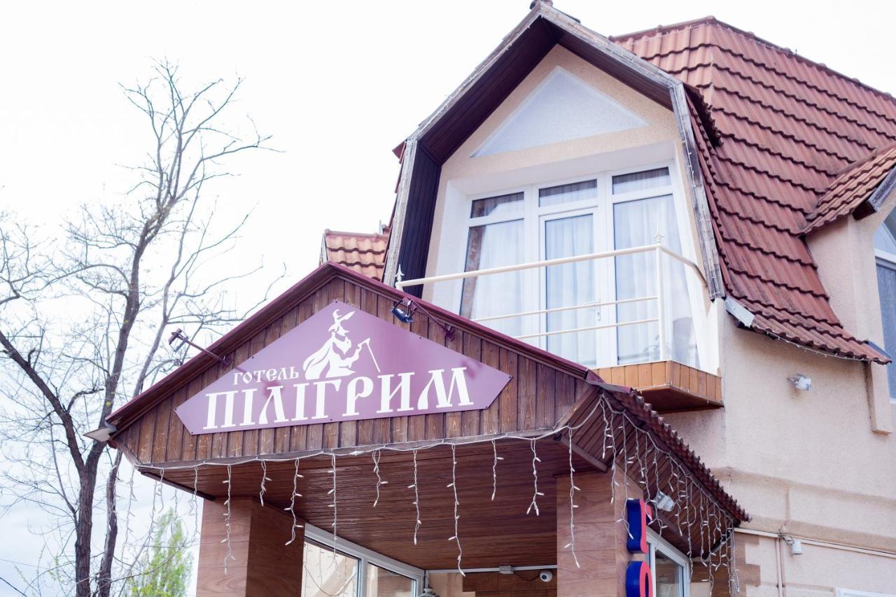 Piligrim 1 Hotel Николайев Екстериор снимка